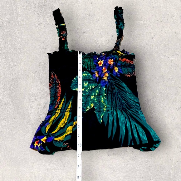 Patrons Of Peace Topical Crop Tank Top Black - Picture 11 of 15